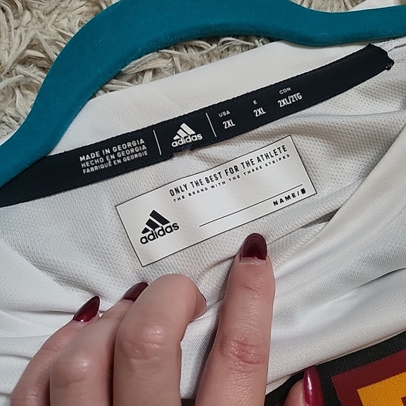 *SOLD* Adidas UC Basketball Performance Tee Top Tshirt Short Sleeve Size 2XL - Picture 4 of 9